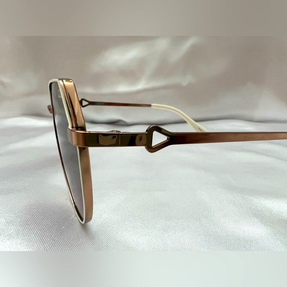 NEW Quay Australia MAIN CHARACTER with Bronze Frame / Brown Lens - Picture 9 of 13